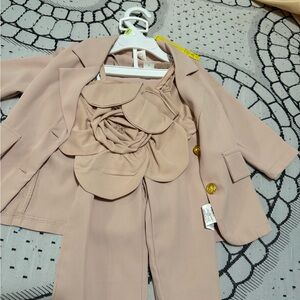 SHEIN Kids Light Pink Blazer and Pants Set